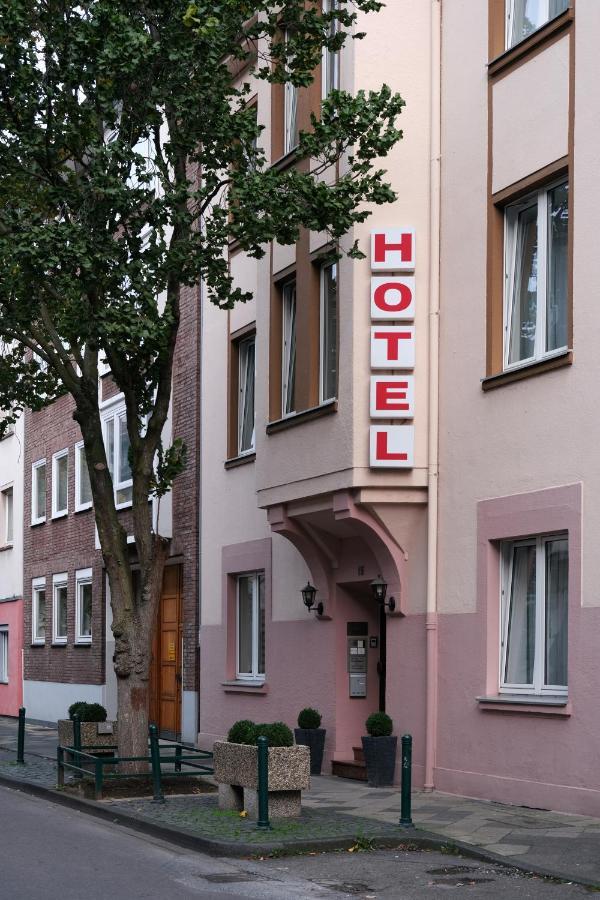 Hotel Engelbert Düsseldorf Exterior foto